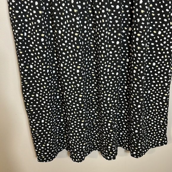 Wednesday girl maternity. Size 18.  New with tag - Picture 5 of 7